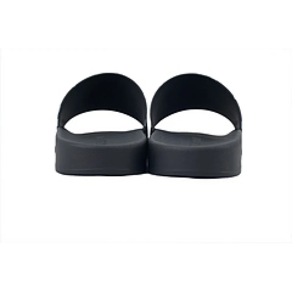 GET Burberry Slide Black 2