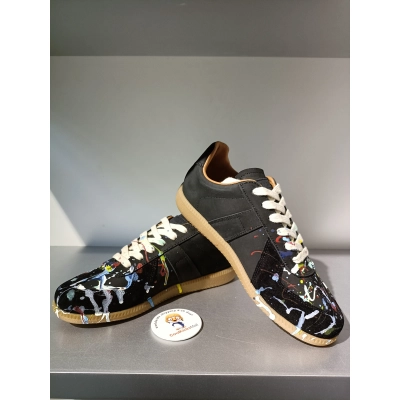 Maison Margiela Paint Replica low-top sneakers 02