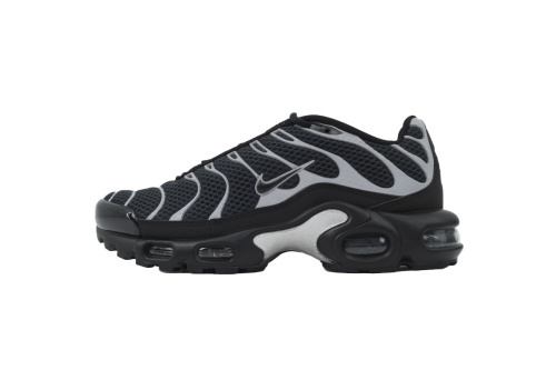 G5 Air Max Plus Premium Black Metallic Silver HQ3029-001