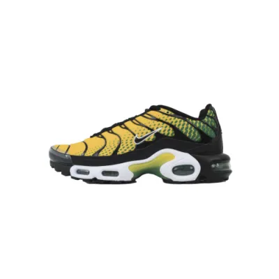 G5 Air Max Plus Varsity Maize Pine Green IB7671-700 01