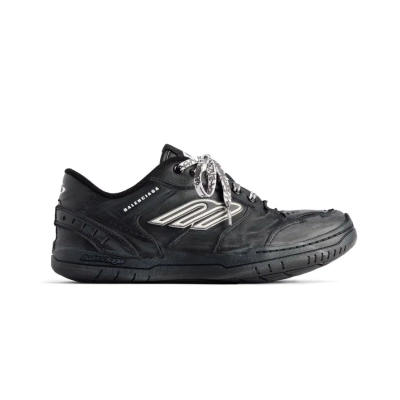 PKGoden Balenciaga Hamptons Worn-out Sneaker in Black 01