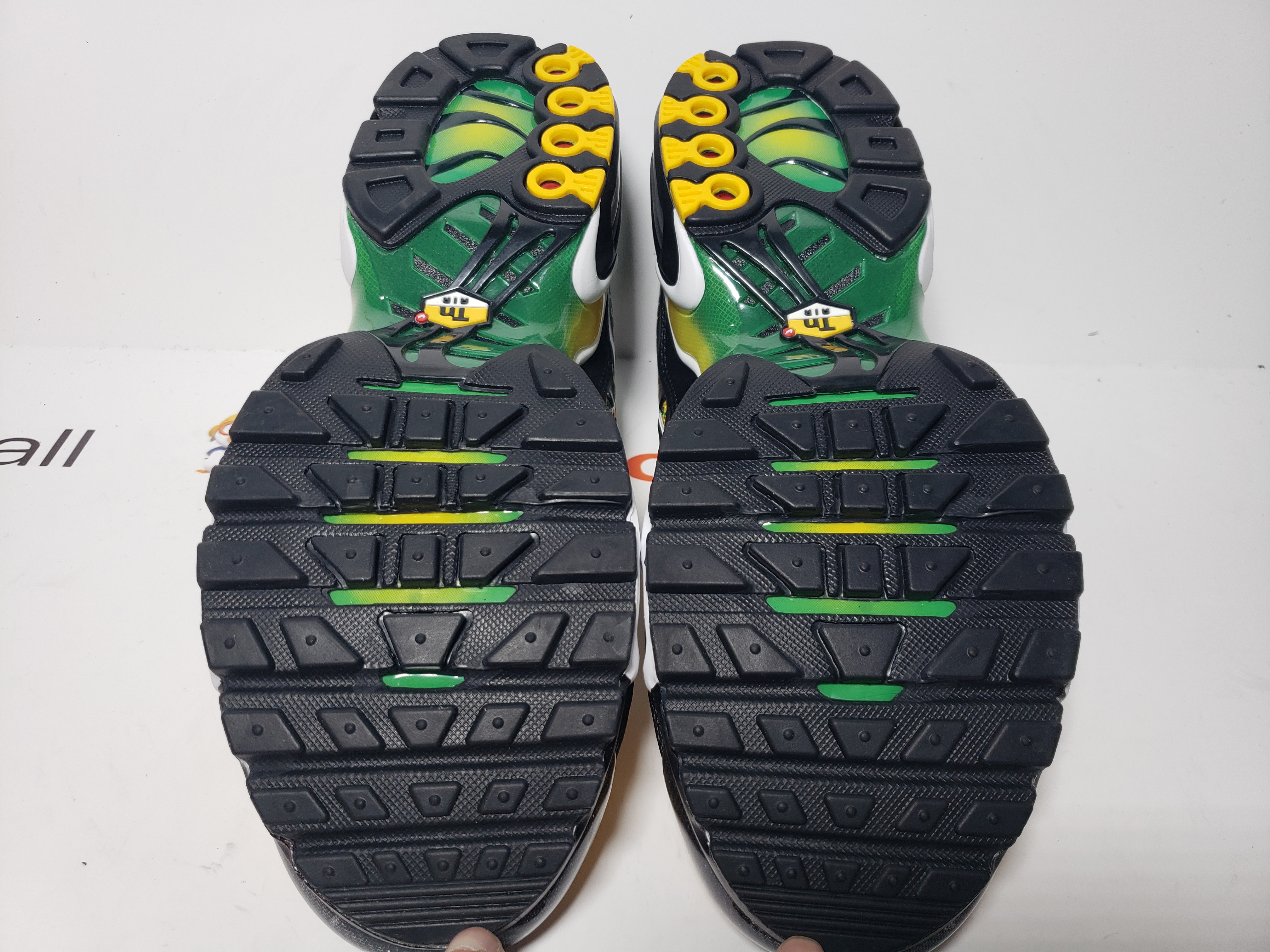 G5 Air Max Plus Varsity Maize Pine Green IB7671-700
