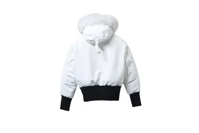 Moose Knuckles stirling classic down jacket with chest fur ball Red/ Blue/White 02