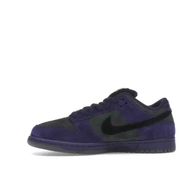 GET Dunk Low SB 94 Ink HQ8487-500 01