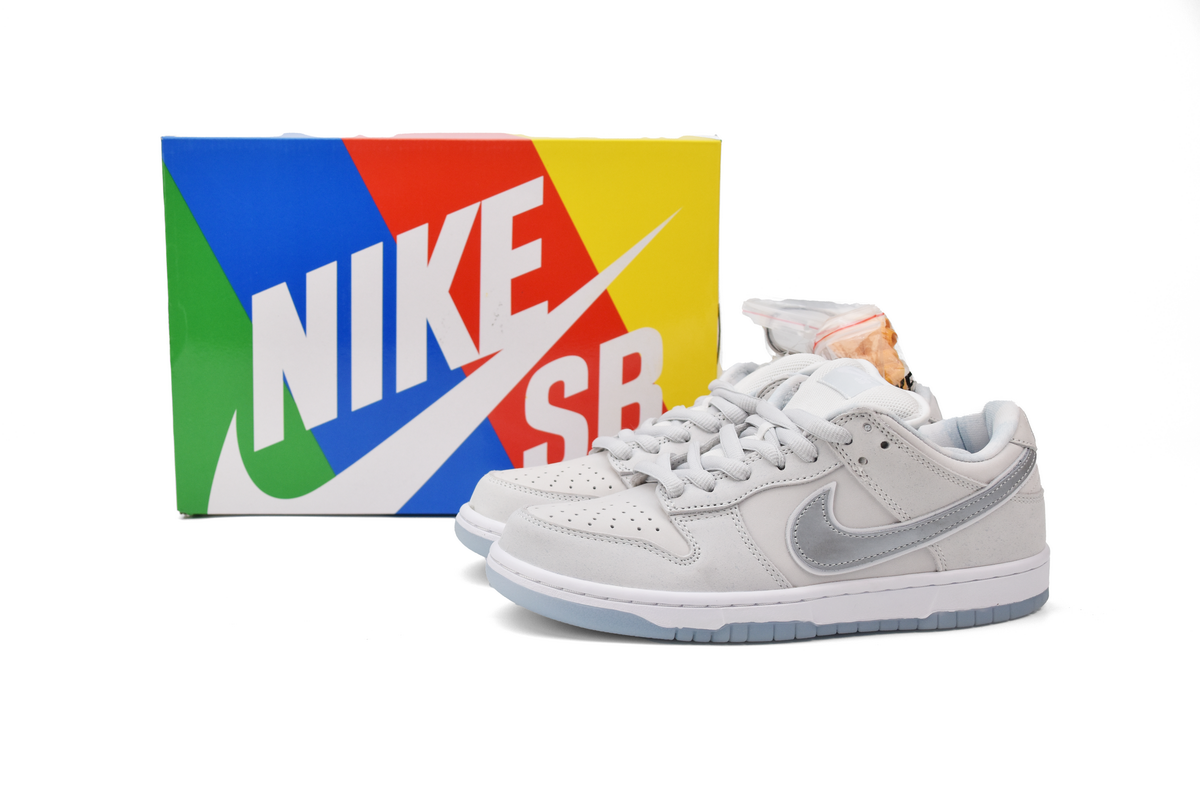 PKGoden CONCEPTS × Dunk SB Low White Lobster FD8776-100