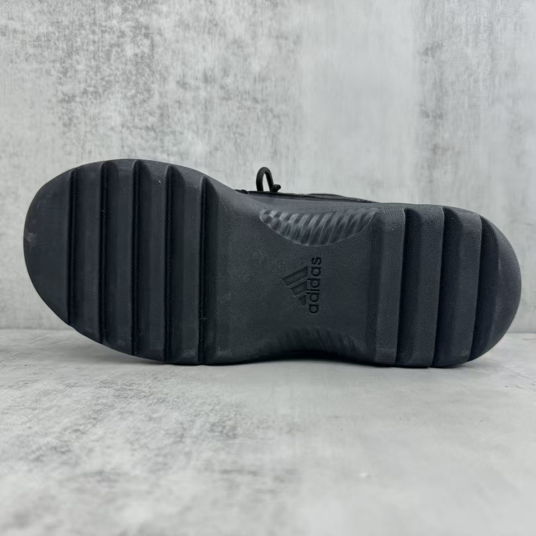 PKGoden Yeezy Desert Boot Black