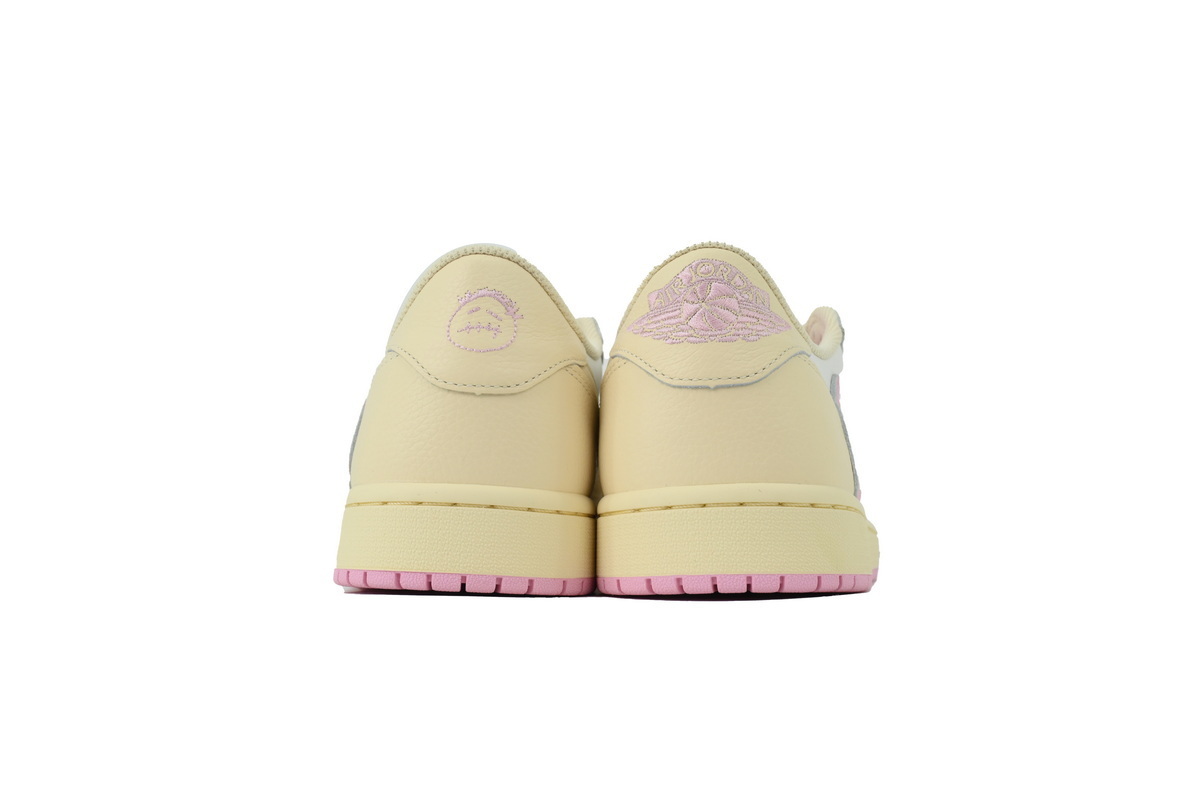 Uabat Travis Scott x Air Jordan 1 Low Reverse Hook Powder IQ7604-100