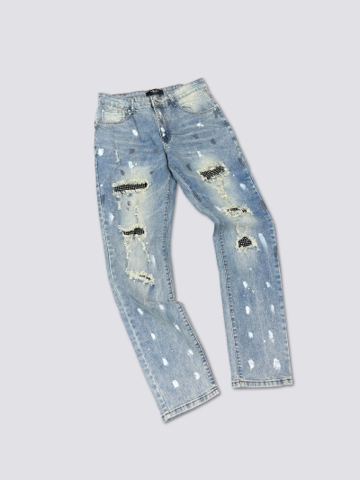 AMIRI New Washed Ripped Jeans with Silver Diamond Design,A033 02