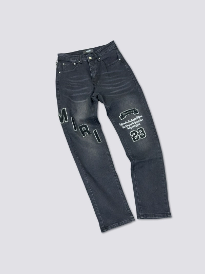 AMIRI New Washed Towel Embroidered Logo Jeans,A044 01