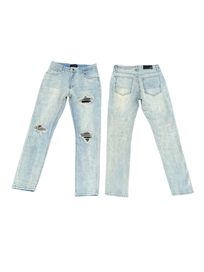 AMIRI New Washed Ripped Exposed Jeans A055 01