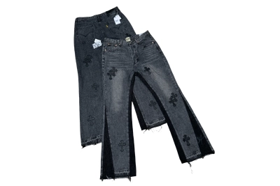 GALLERY DEPT. Cropped leather crossover flared jeans, washed and distressed patchwork denim G99 01