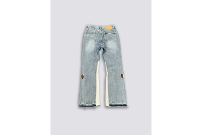 GALLERY DEPT. Denim patchwork cropped flared jeans with a washed and distressed look, featuring faux fur patchwork and leather upholstery GA004 02