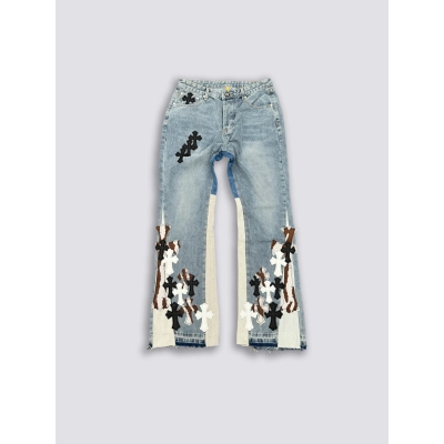 GALLERY DEPT. Denim patchwork cropped flared jeans with a washed and distressed look, featuring faux fur patchwork and leather upholstery GA004 01