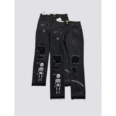 GALLERY DEPT. Skull-patterned distressed jeans G22 01