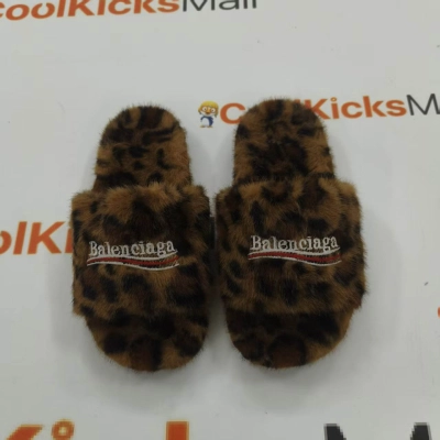 Balenciaga Furry Slide Leopard Brown Black 02