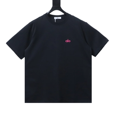 ALO 26SS Short-Sleeve T-Shirt with Embroidered Logo on the Back Black 01