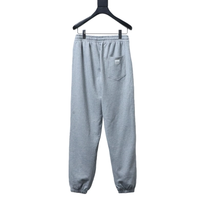 ALO solid color embroidered letter logo and back pocket patch logo trousers Grey 01