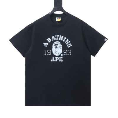 BAPE 26SS Classic 1993 Distressed Ape Head Print Short-Sleeve T-Shirt Black 01