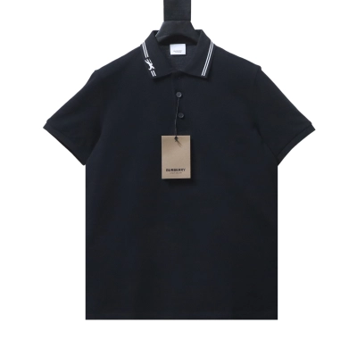 Burberry Short-Sleeve Polo Shirt with Equestrian Knight Embroidery at the Collar T shirt 01