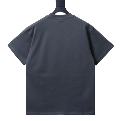 WE11DONE 26SS (Official Website Exclusive) — Distressed, Gradient, Hand-Painted-Style Barrage Logo Print Short-Sleeve T-Shirt Grey 02