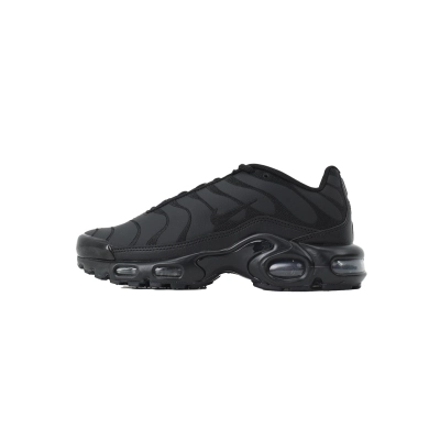 GET Air Max Plus TN Triple Black AJ2029-001 01