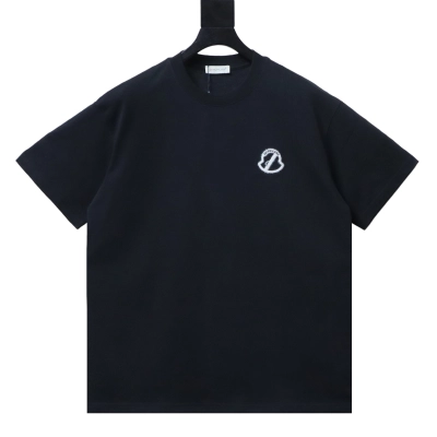 Moncler Classic Logo Short-Sleeve T-Shirt Black 01