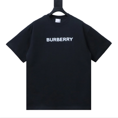 Burberry Classic Logo-Print Crew-Neck T-Shirt Black 01