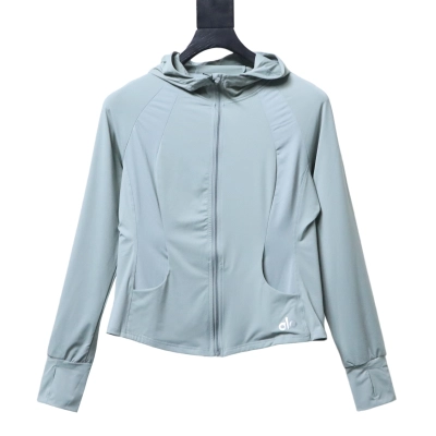 ALO Women's Lightweight Slim-Fit Outdoor Sun-Protection Jacket Bluish-grey 01