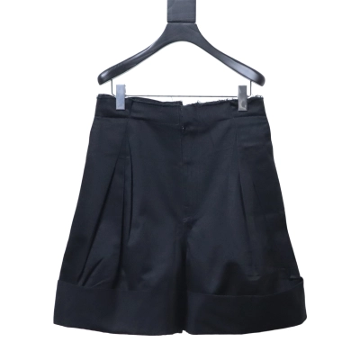 Maison Margiela SS26 Distressed Tailored Shorts 02
