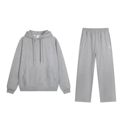 Alo Yoga Accolade Grey Tracksuit 01