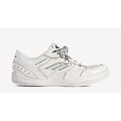 PKGoden Balenciaga Hamptons Medium Worn-out Sneaker in White 02