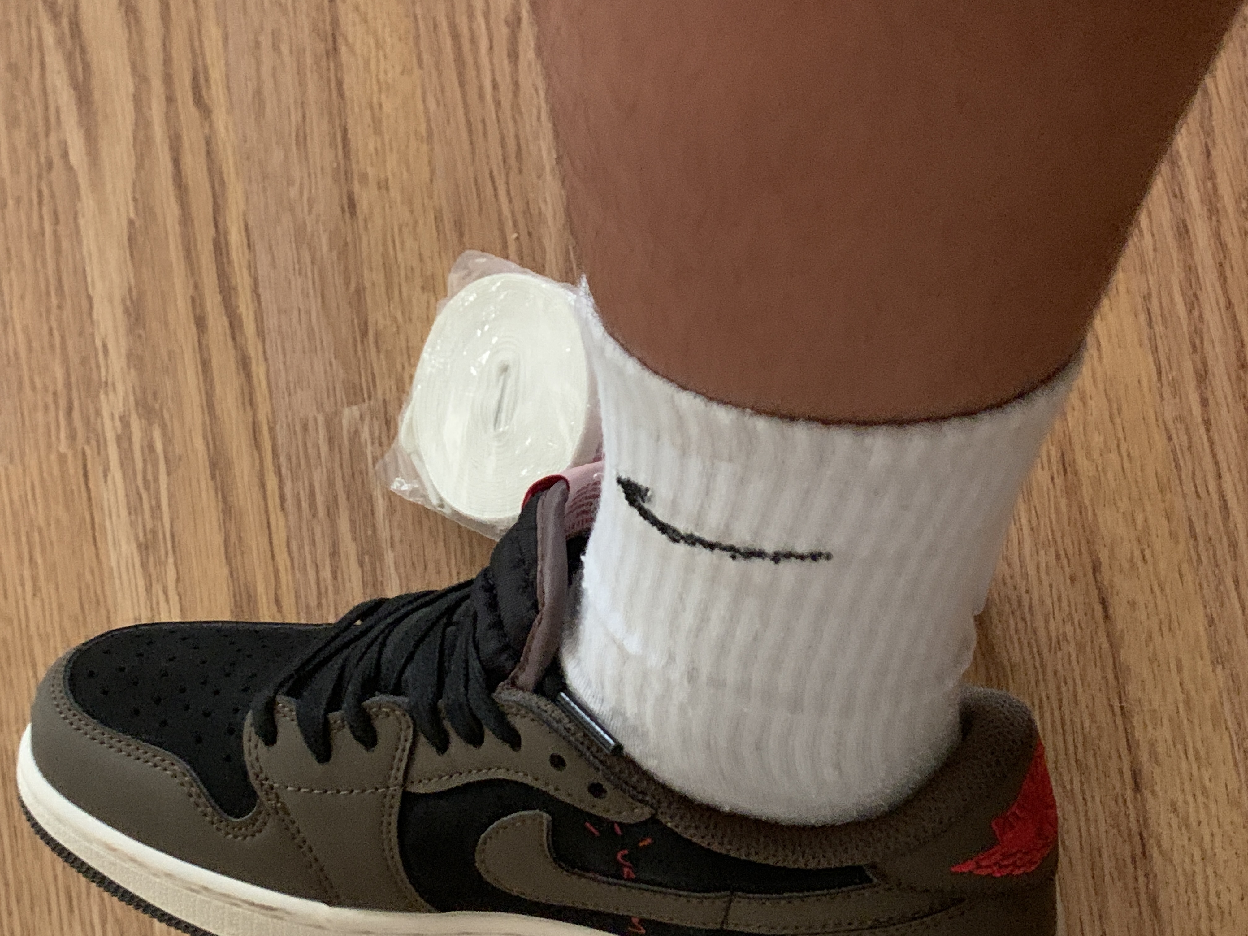 G5 Air Jordan 1 Retro Low OG SP Travis Scott,CQ4277-001 review Soroosh tajik 01