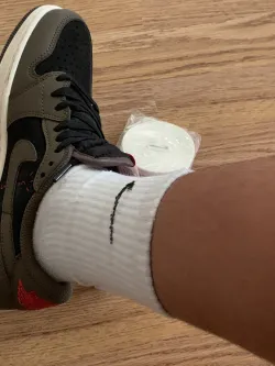 Cool Kicks | G5 Air Jordan 1 Retro Low GET SP Travis Scott,CQ4277-001 review Soroosh tajik 01