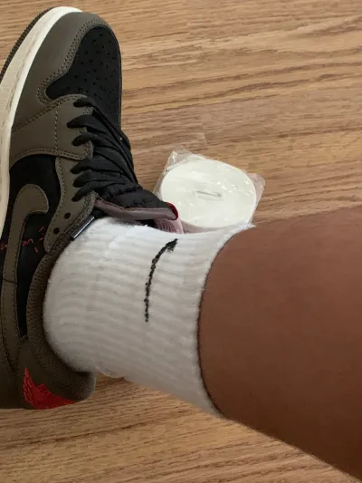 Cool Kicks | G5 Air Jordan 1 Retro Low GET SP Travis Scott,CQ4277-001 review Soroosh tajik 00