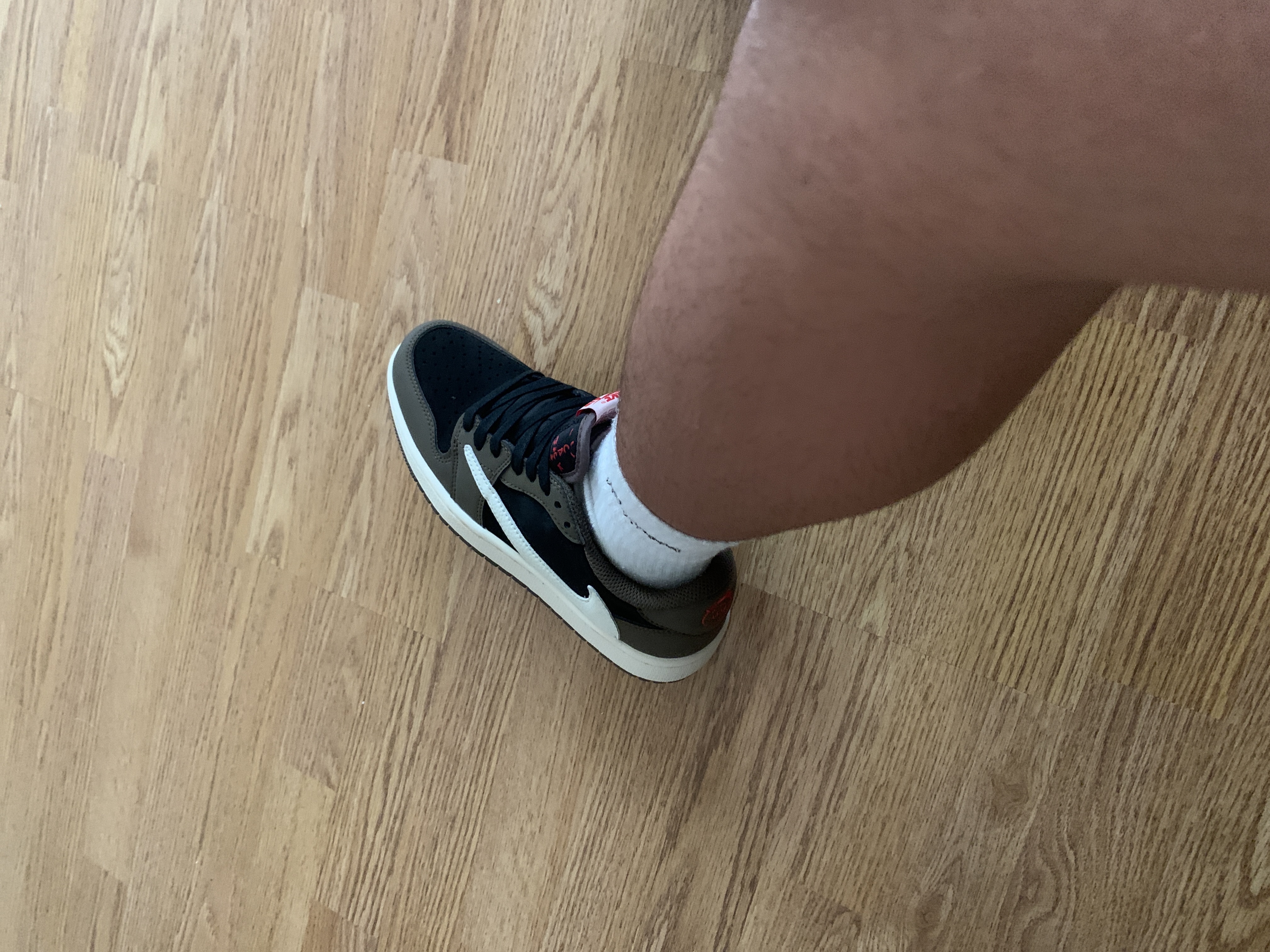 G5 Air Jordan 1 Retro Low OG SP Travis Scott,CQ4277-001 review Soroosh tajik 02