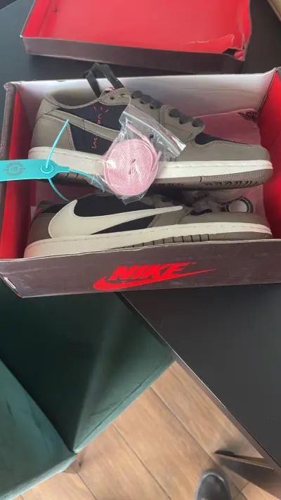 Cool Kicks | G5 Air Jordan 1 Retro Low GET SP Travis Scott,CQ4277-001 review Customer coolkicks reviews from whatsapp 00
