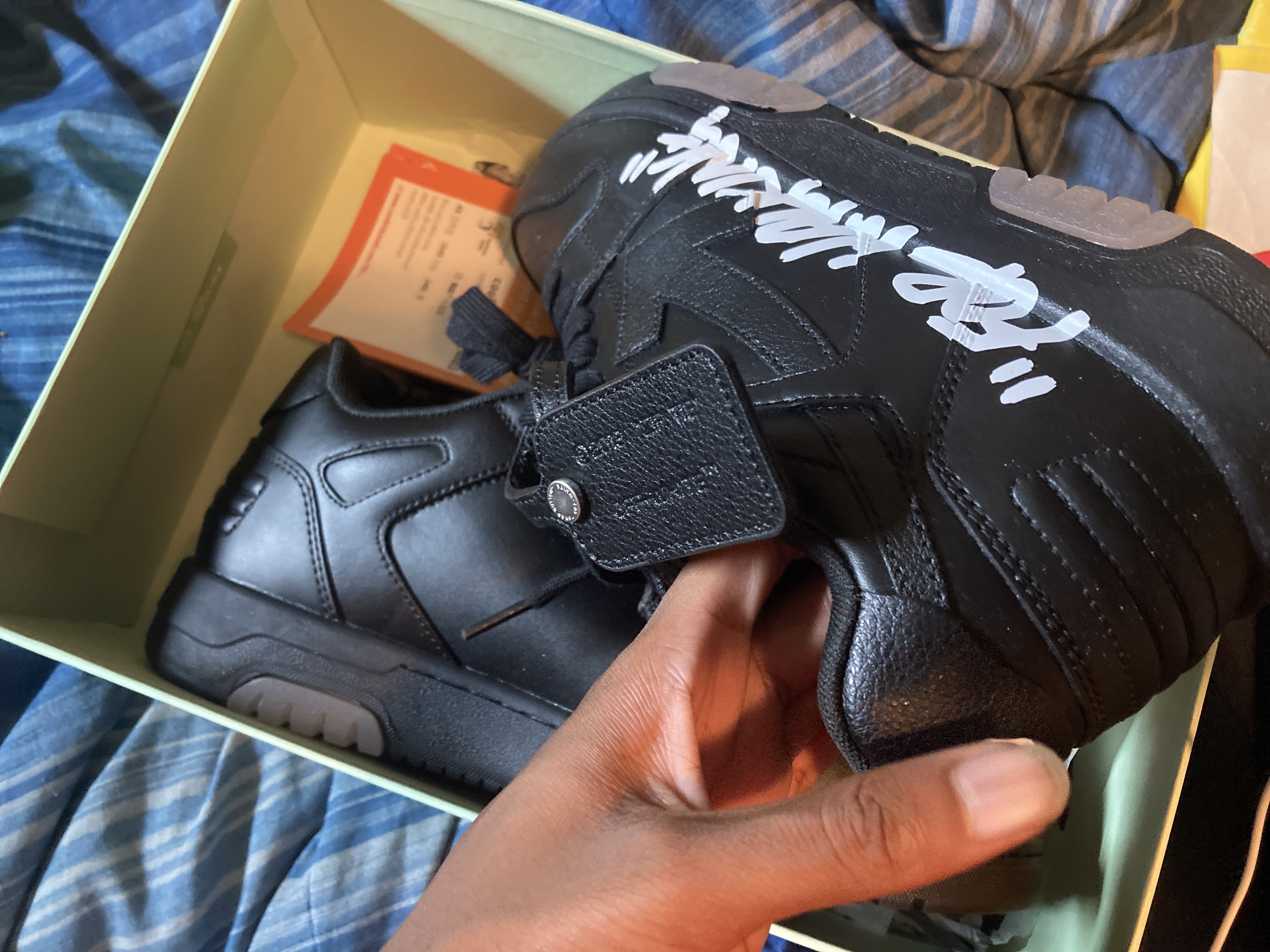 PKGoden OFF-WHITE OFF-WHITE Out Of Offic Black   review Monte