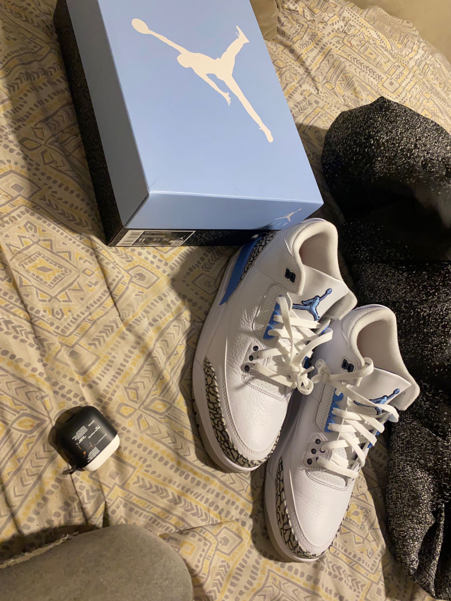 Cool Kicks | PKGoden Air Jordan 3 Retro UNC (2020),CT8532-104 review 1
