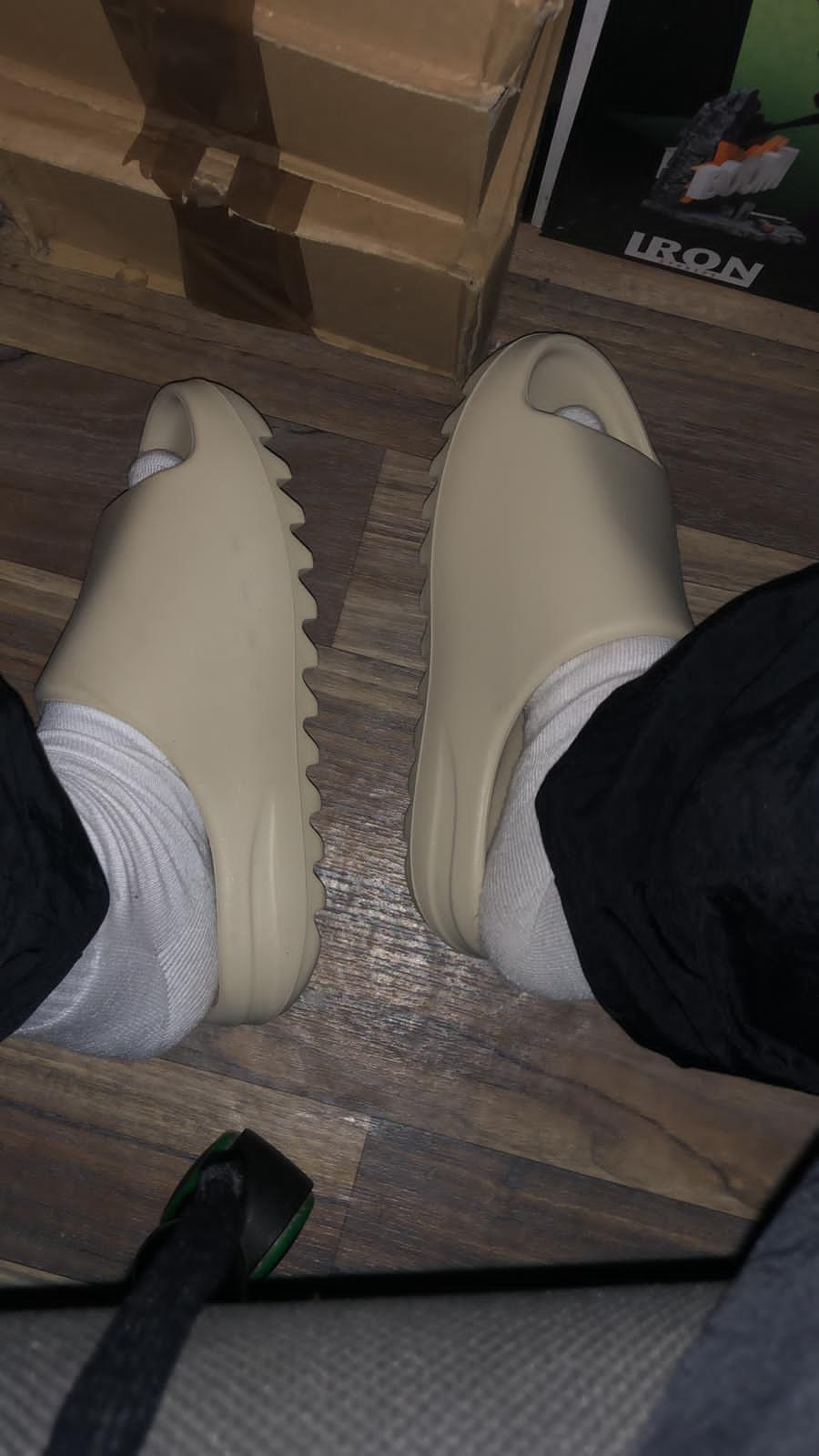 Cool Kicks | G5 Yeezy Slide Bone (2022 Restock),FZ5897    review 0