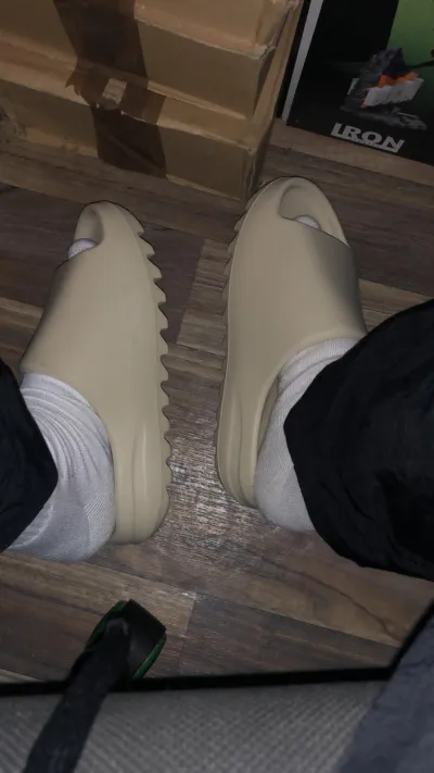 Cool Kicks | G5 Yeezy Slide Bone (2022 Restock),FZ5897    review coolkicksmall reviews 00