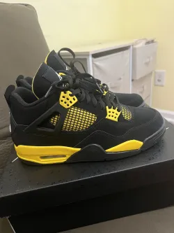 Cool Kicks | GET Air Jordan 4 Retro Thunder, 308497-008   review JJA 01