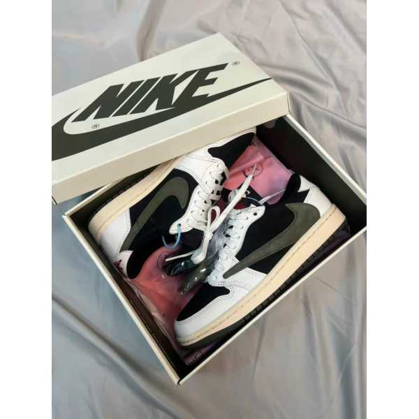 PKGoden Air Jordan 1 Retro Low GET SP Travis Scott Olive,DZ4137-106 review Christopher Ulloa