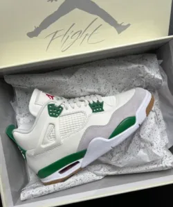 PKGoden Air Jordan 4 Retro SB Pine Green, DR5415-103 review Alex 