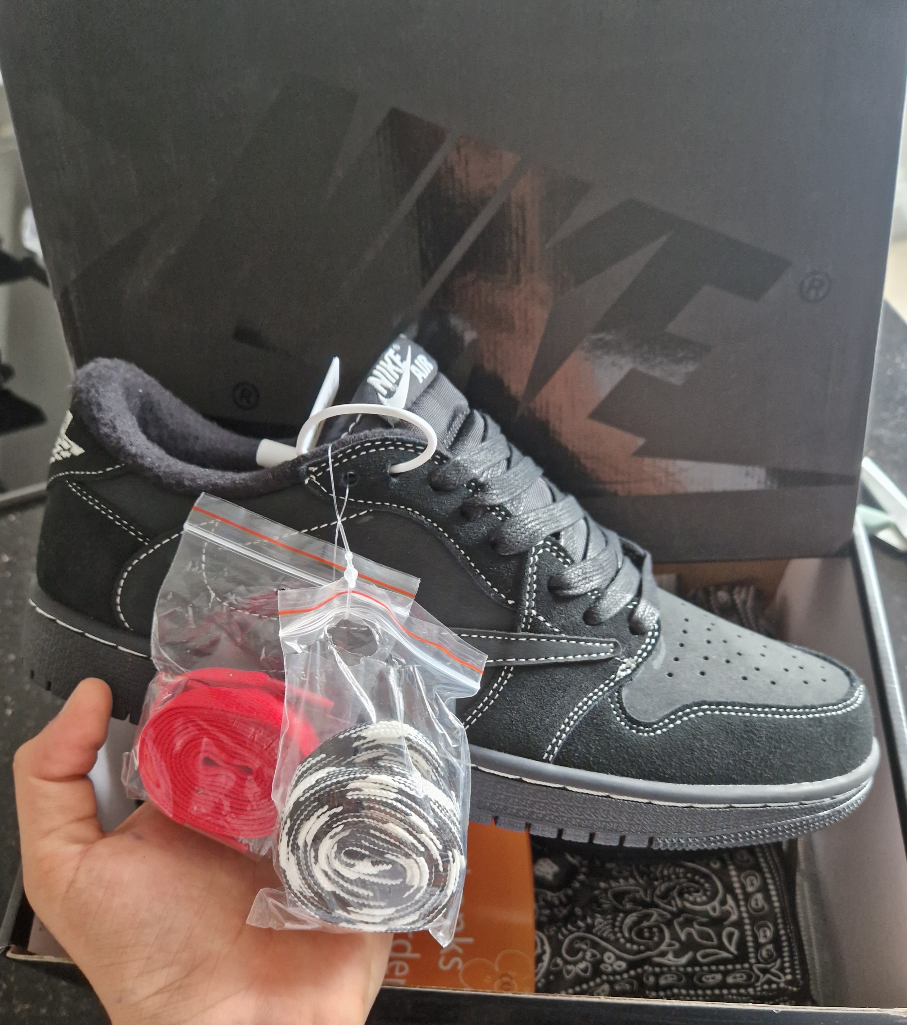 Coolkicks |G5  Air Jordan 1 Retro Low GET SP Travis Scott Black Phantom,DM7866-001 review Davide