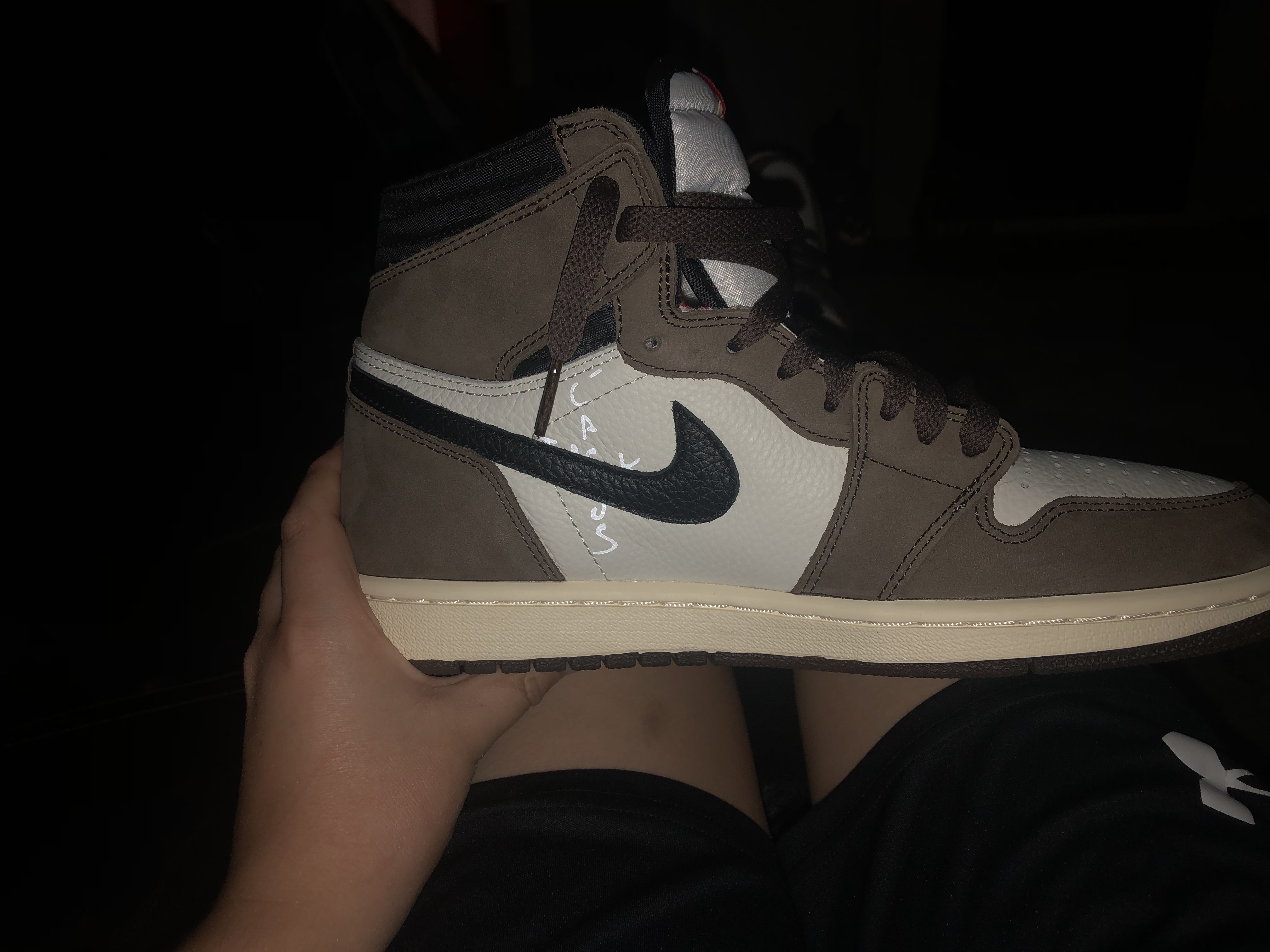Coolkicks | GET Air Jordan 1 Retro High Travis Scott,CD4487-100 review Drake Payne 01
