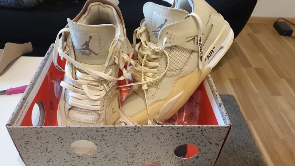 PKGoden Air Jordan 4 Retro Off-White Sail, CV9388-100 review coolkicksmall 01