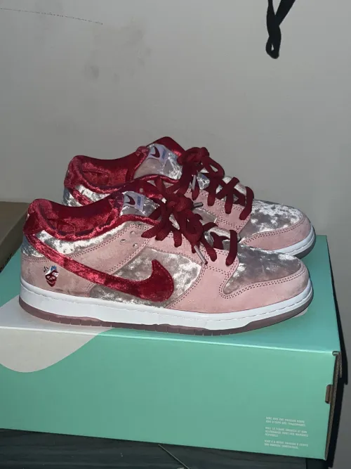 PKGoden SB Dunk Low StrangeLove Skateboards,CT2552-800 review 