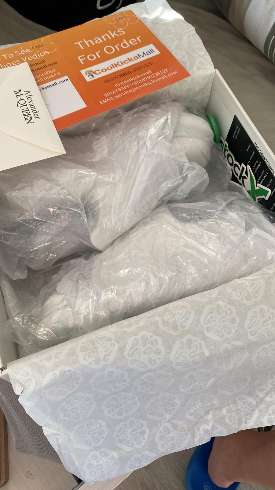 Coolkicks | BoostMasterLin Alexander McQueen Sneaker White Black review 0