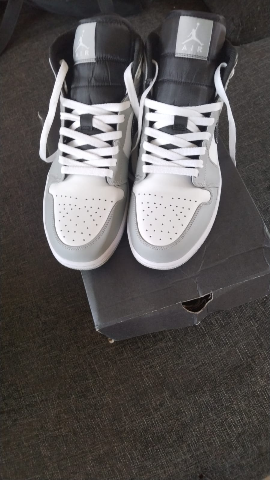 G5 Air Jordan 1 Mid Light Smoke Grey Anthracite, 554724-078 review 0