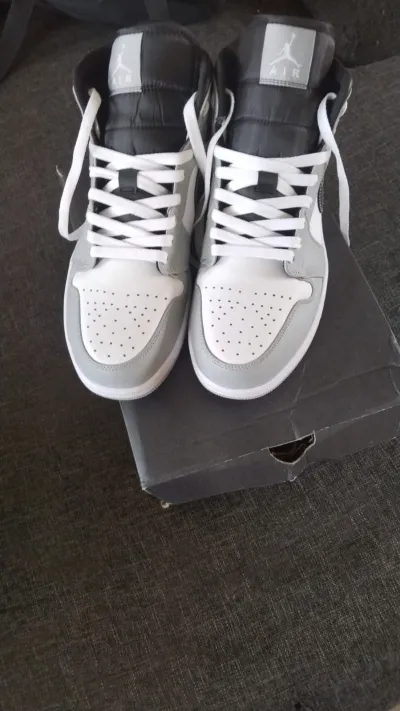 G5 Air Jordan 1 Mid Light Smoke Grey Anthracite, 554724-078 review customer feedback 00